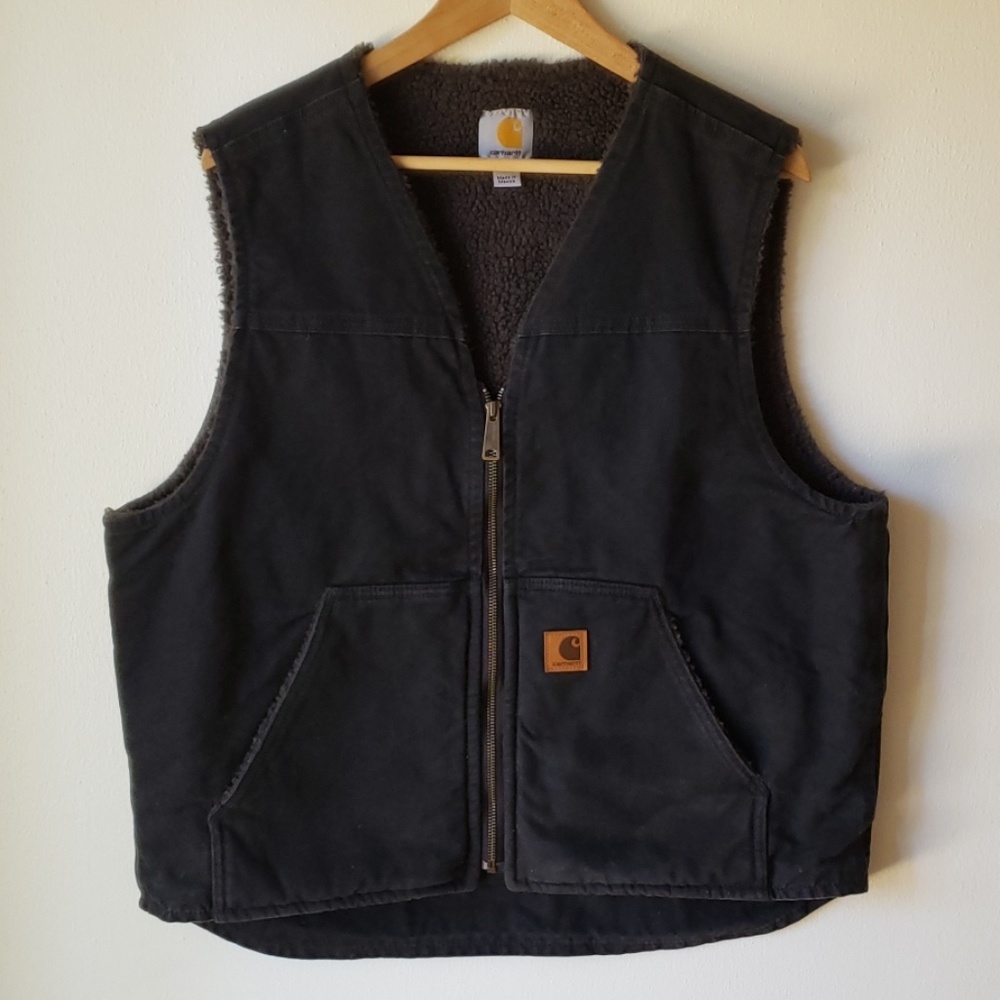 Carhartt Men's Sandstone Rugged Vest